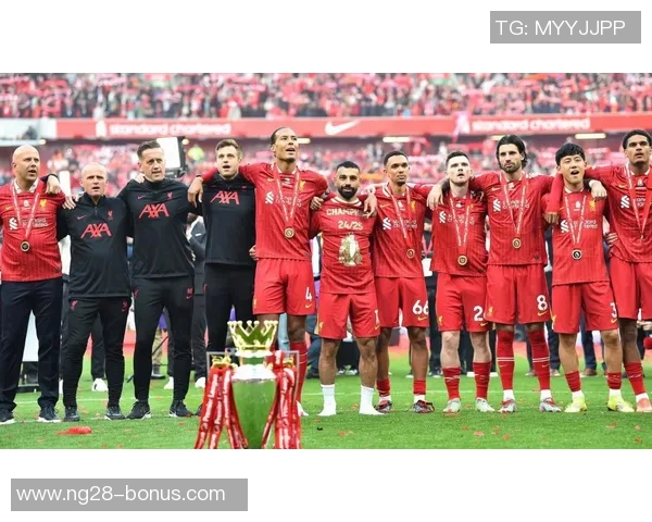 中超精彩对决利物浦与多特蒙德激战成平局全场沸腾瞬间回顾 中超精彩对决利物浦与多特蒙德激战成平局全场沸腾瞬间回顾