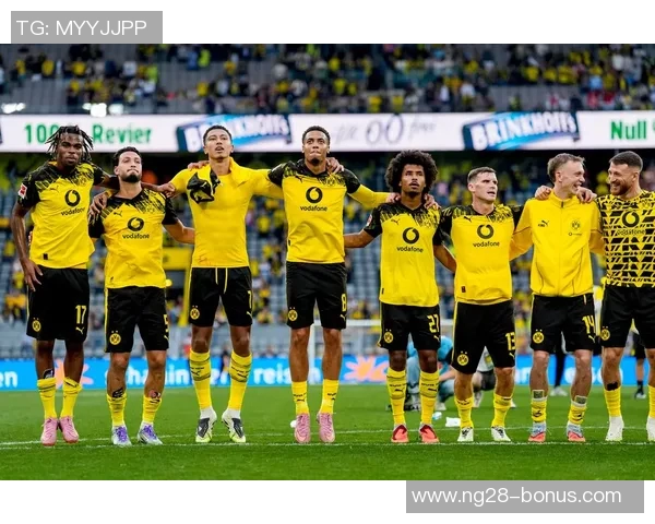 德甲精彩对决里昂与多特蒙德战成平局十大进球瞬间引爆全场 德甲精彩对决里昂与多特蒙德战成平局十大进球瞬间引爆全场